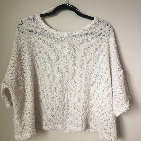 Top - Picture 4 of 4