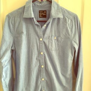 AE Favorite Fit Women's Button Up