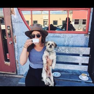 Meet your Posher, Amber