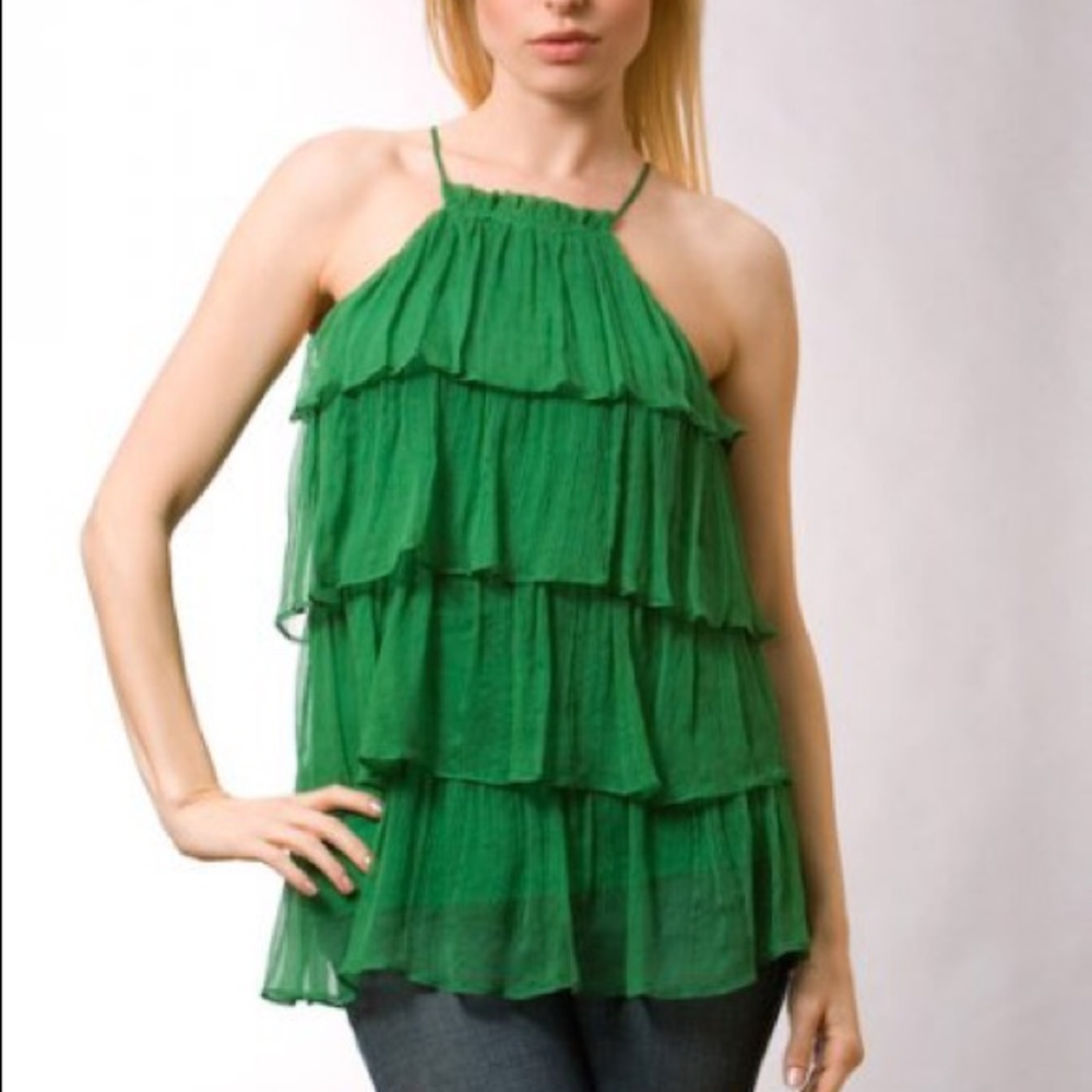 Nu Collective Tiered Top in Bell Pepper