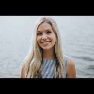 Meet your Posher, Erica