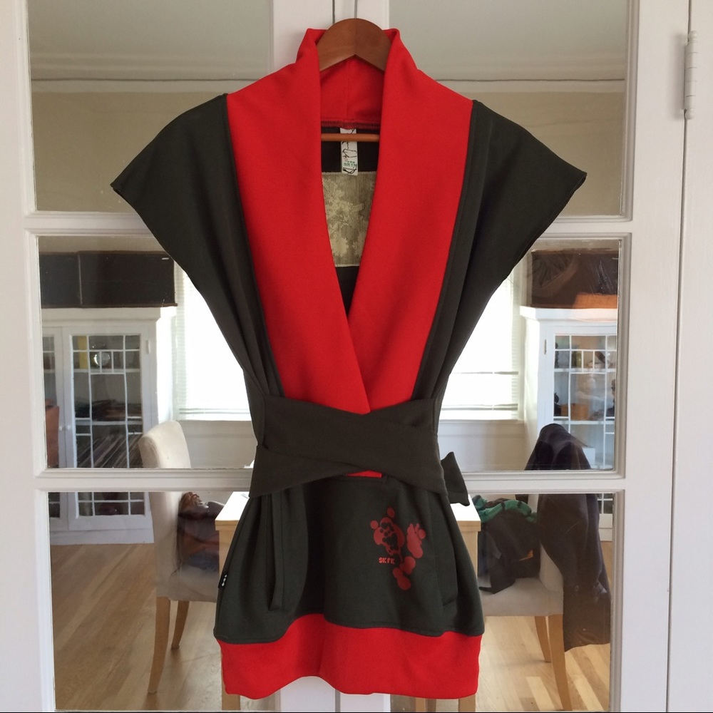 Skunkfunk Belted Sleeveless Top