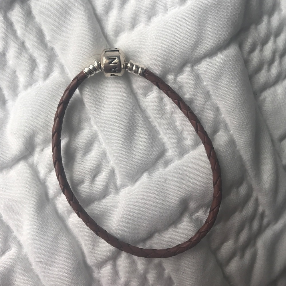 Brown Pandora leather bracelet