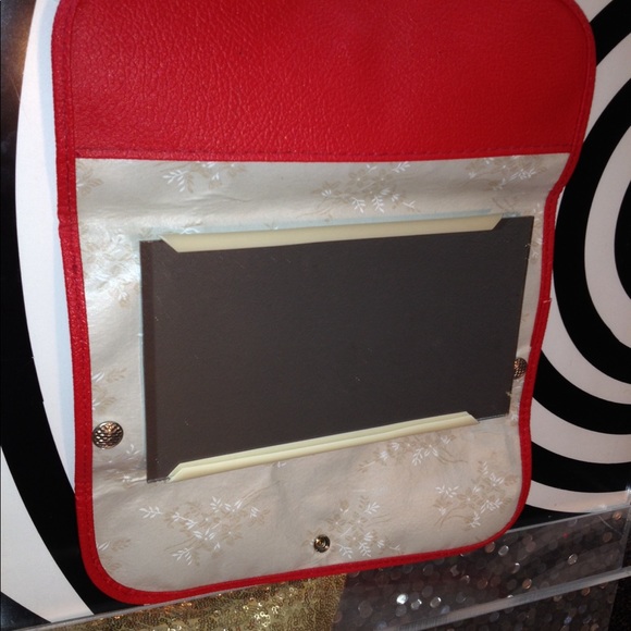 Vintage mirror case with large mirror hard to find - Picture 4 of 4