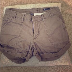 Brown linen gap shorts size 6