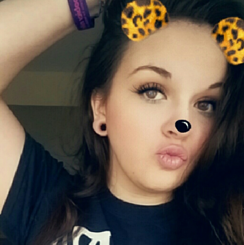 Meet your Posher, Tiffani