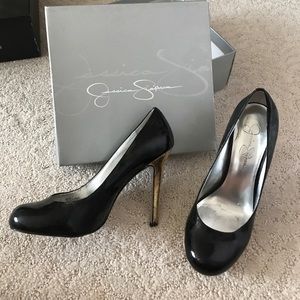 Black dressy shoes