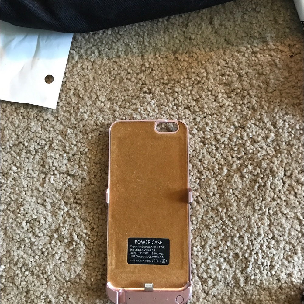 iPhone 6 charging case