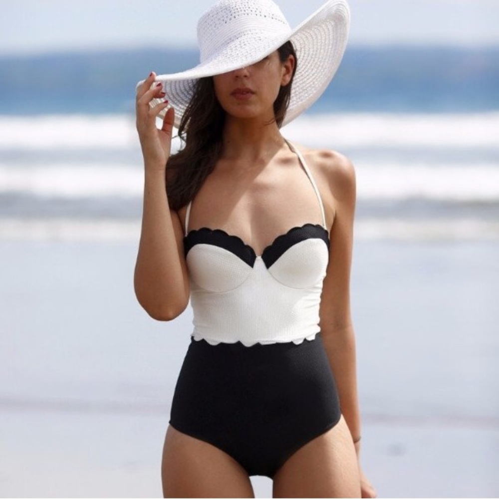 NWT Black and white one piece swimsuit - Size S