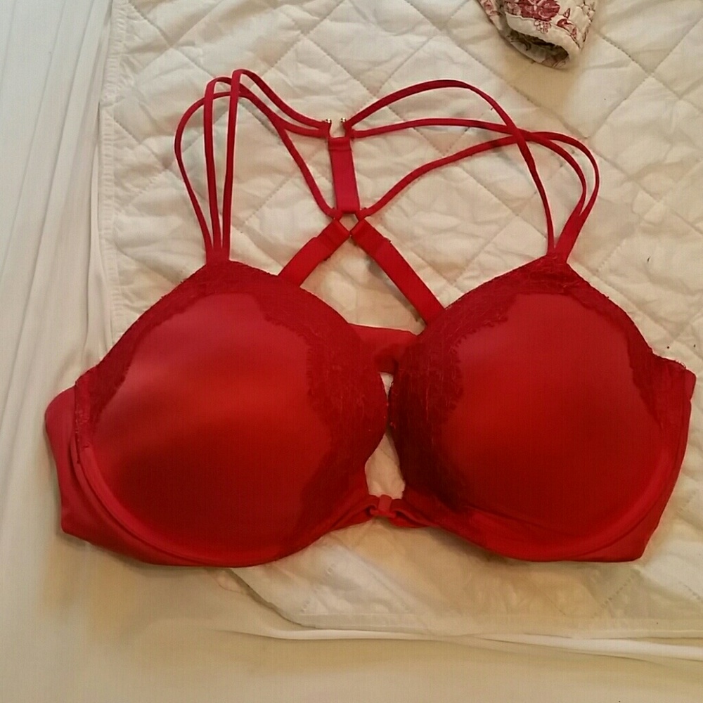 Victoria's Secret push up bra!