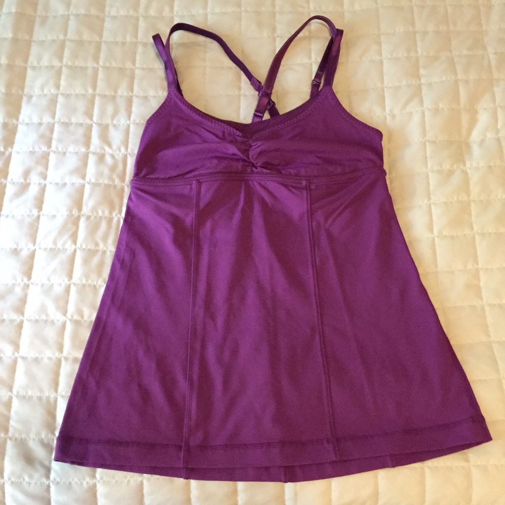 SOLD Lululemon athletica luxtreme cross back top