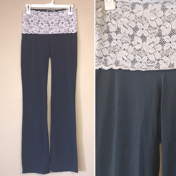 ❌SOLD OUT❌ Lace Waist Yoga Pants Not see through - Picture 2 of 7