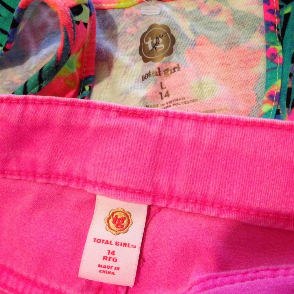 💥SALE💥 Pink 💕 girls short & tank set pretty - Picture 3 of 5