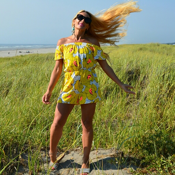 Romper Floral Yellow - Picture 2 of 4