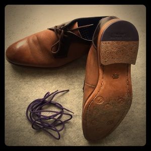 Ted Baker London Fussel Oxford, size 42 (9 US)