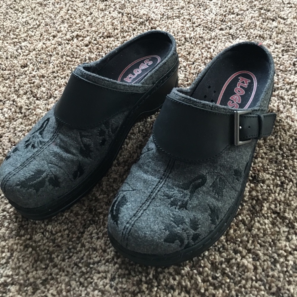 KLOGS WOMENS SIZE 7