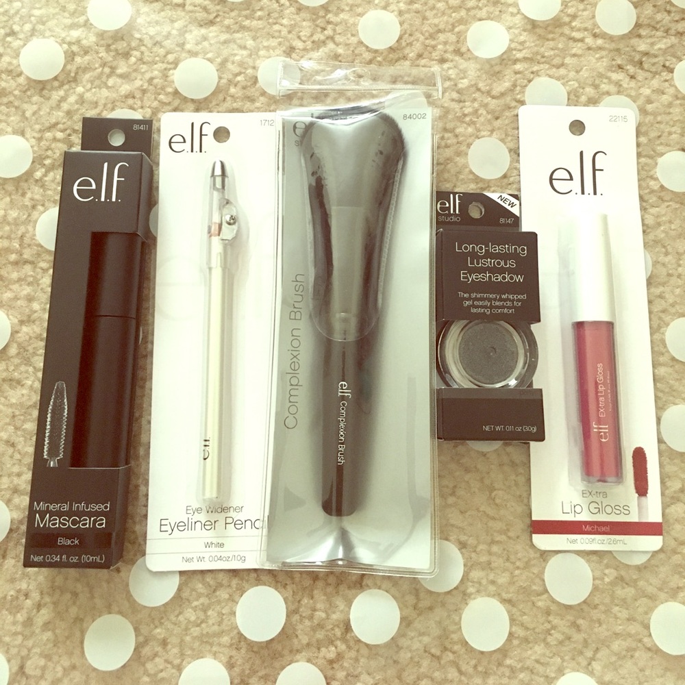 Makeup bundle for only $23!