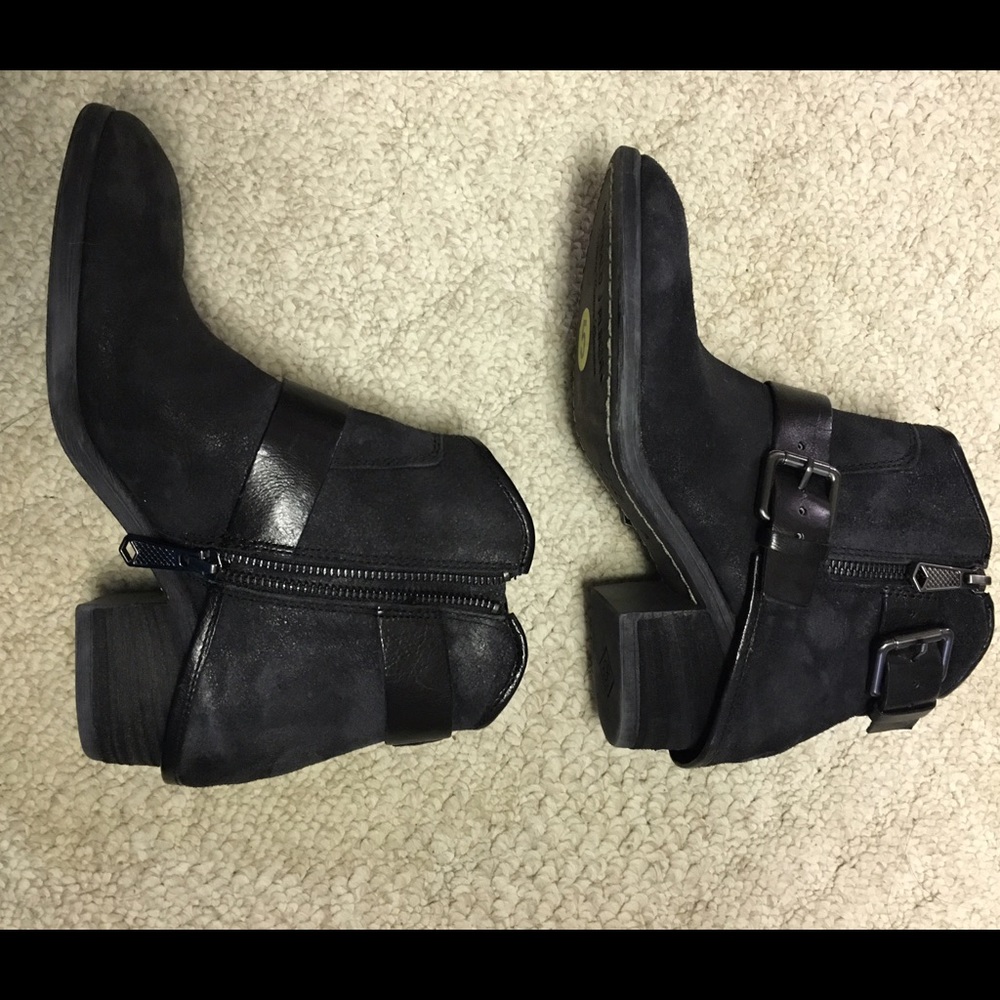 Donald j. Pliner Dalis boot