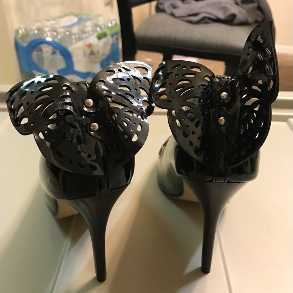 BLACK BUTTERFLY HEELS