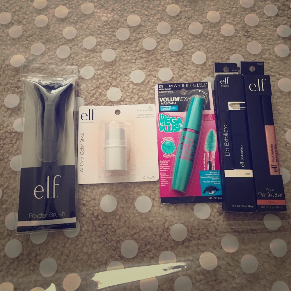 Makeup bundle for $18!