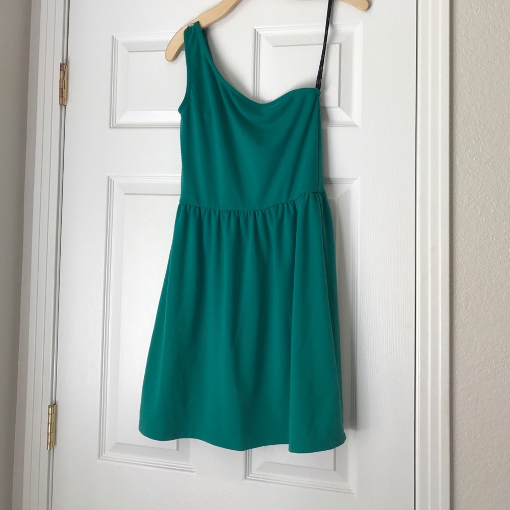 Forever 21 Green One Shoulder Dress