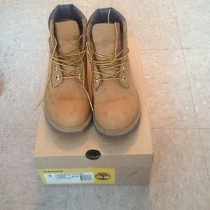 Junior's Timberlands 6' inch Premium wheat