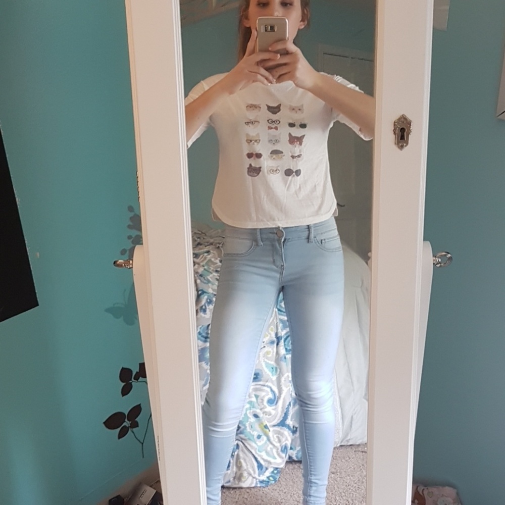 Cat Top - Picture 2 of 3