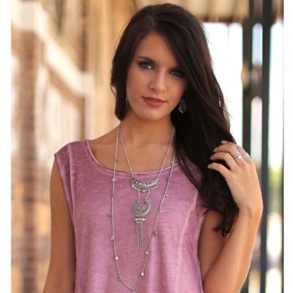 💖🎉HOST PICK🎉Mauve side fringe top💖 - Picture 3 of 7