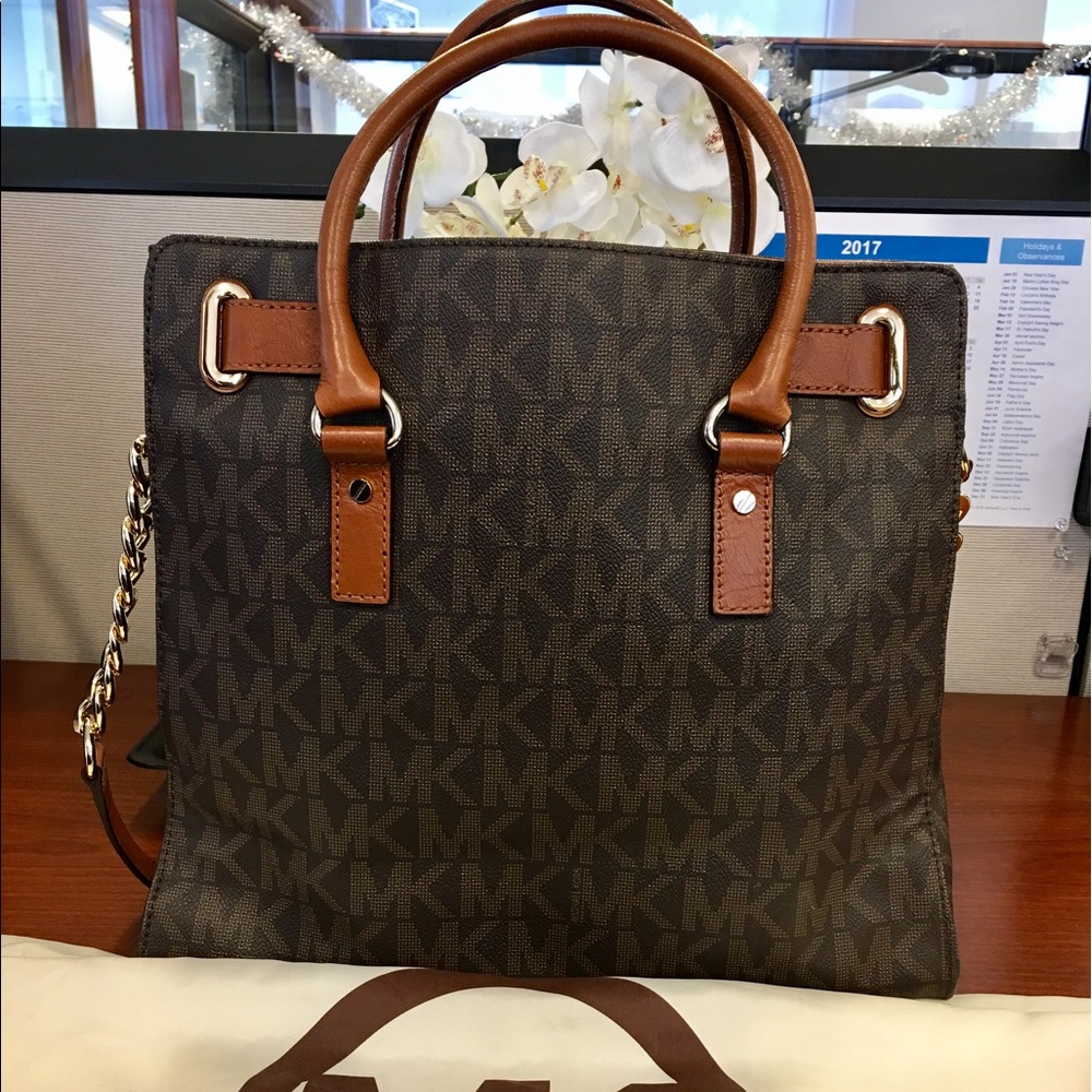 ❌SOLD❗️ @ Mercari!! MK Hamilton LG Logo Tote Bag - Picture 3 of 7