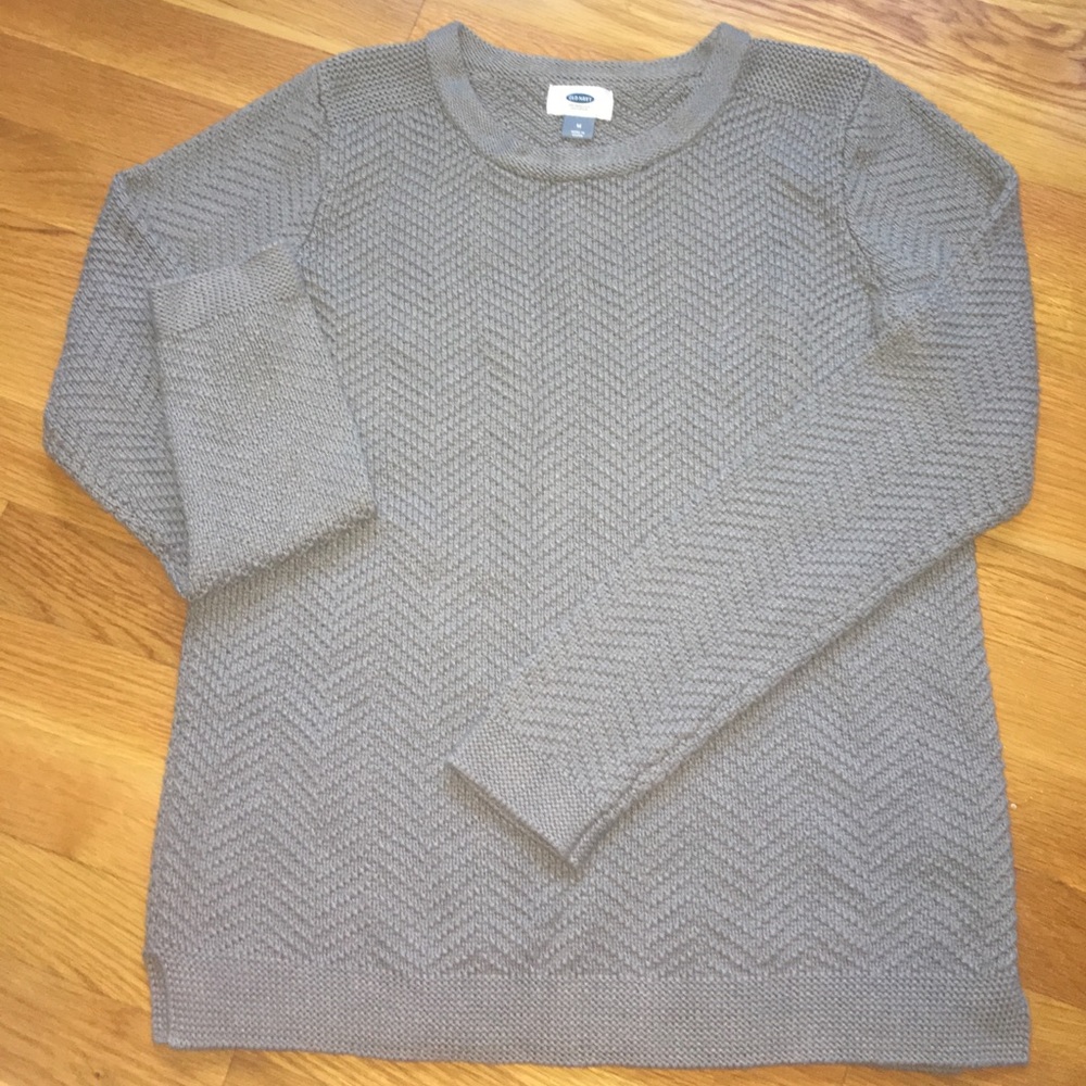 Old navy sweater