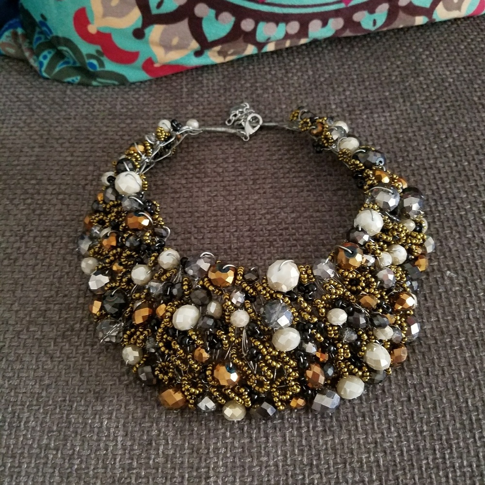 Beautiful Elegant Aldo Collar