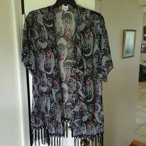 Lularoe Monroe Kimono