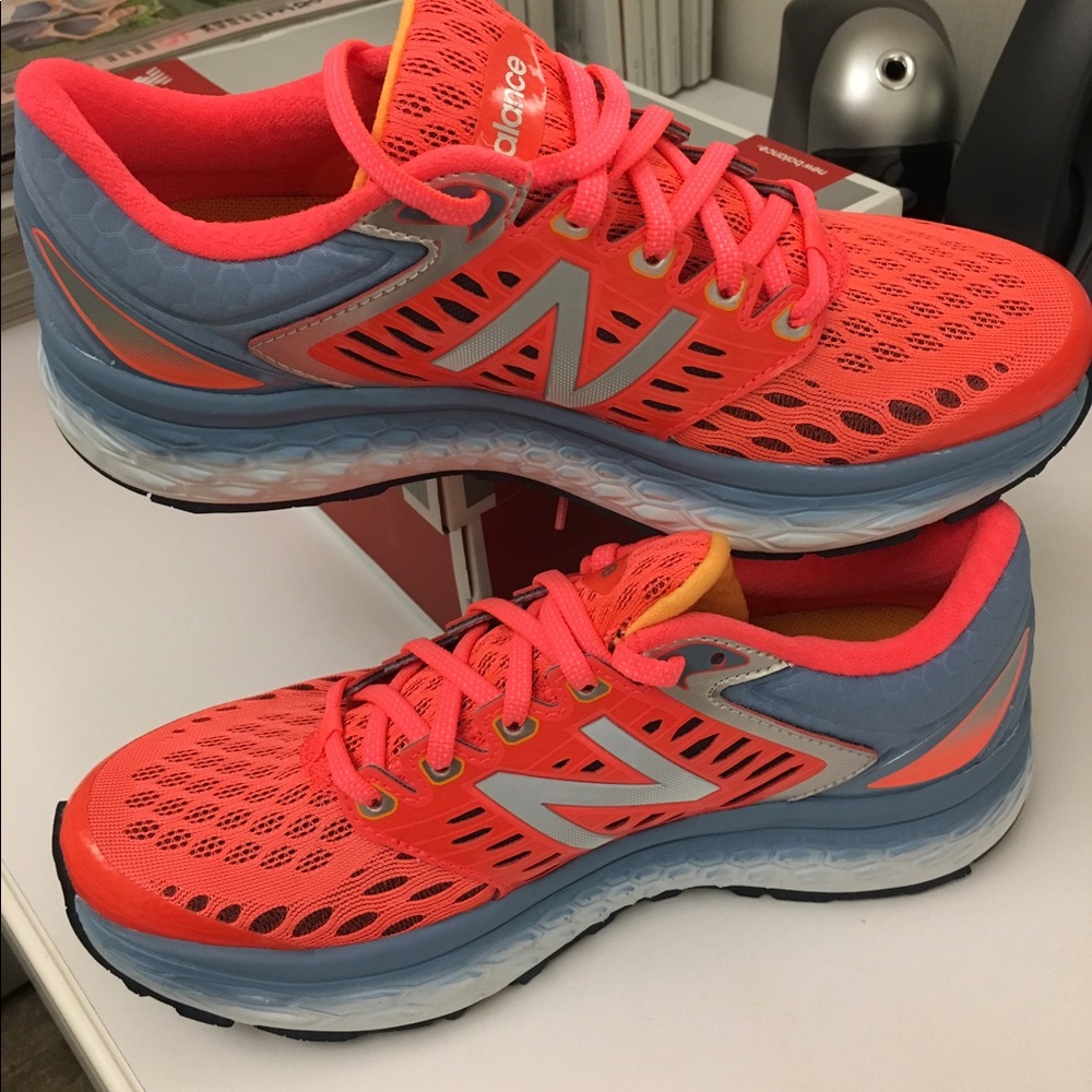 New Balance Fresh Foam 1080 Running Shoes W8 NEW