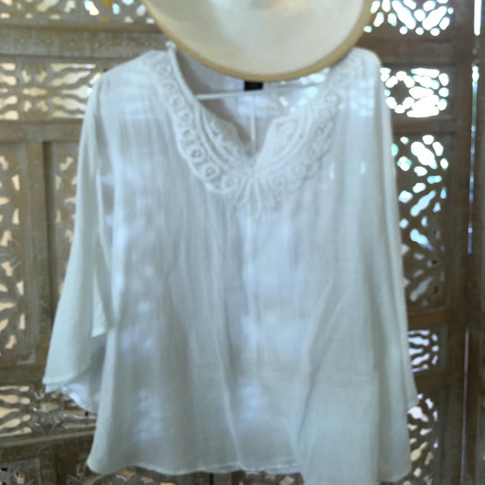 Lord & Taylor White 100% Cotton Shirt Size L