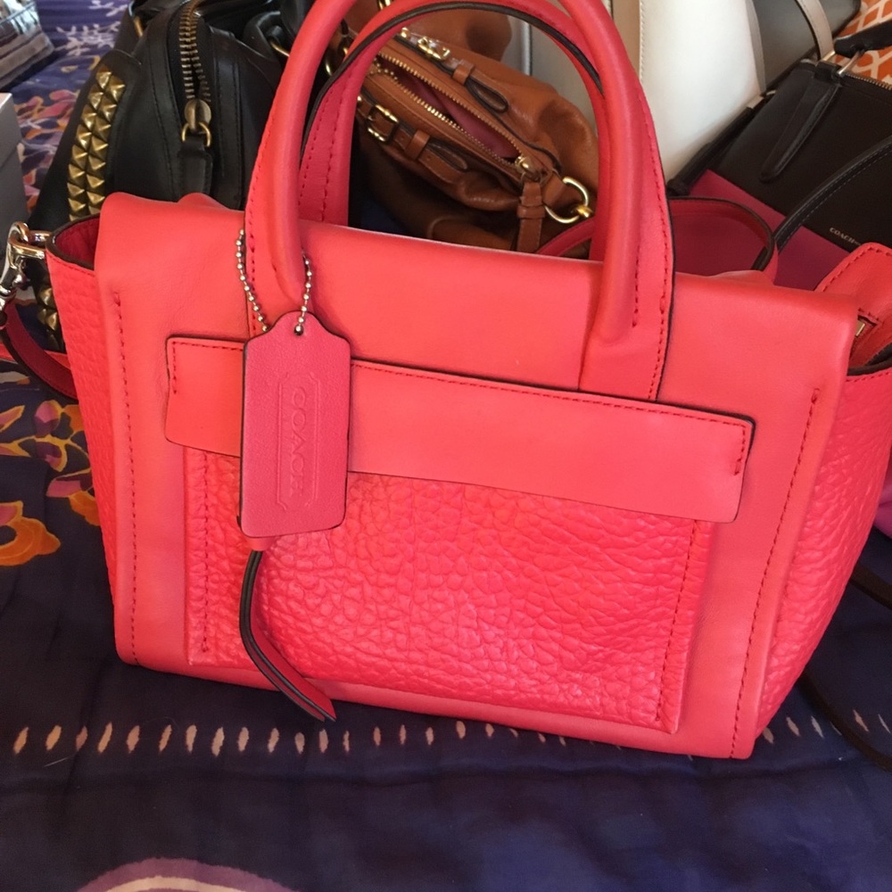 Coach bucket bag