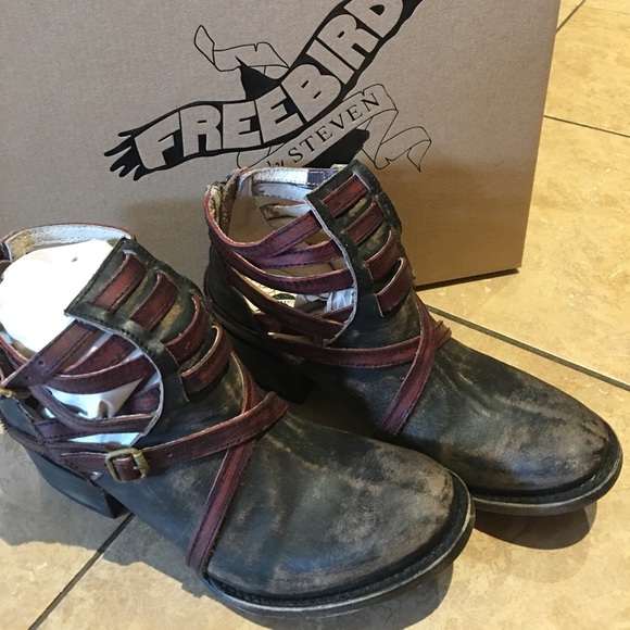 Freebird By Steven Shoes - Freebird by Steven Stair brown multi boot size 6