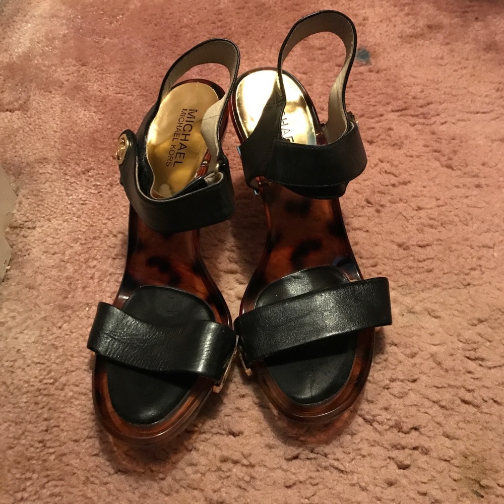 Michael Kors Lani High Heel