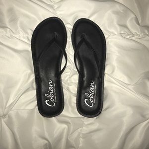 cobian flip flops brand new!!!