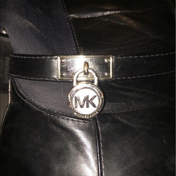 Michael Kors black boots. Size 3. - Picture 4 of 4