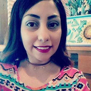 Meet your Posher, Ana