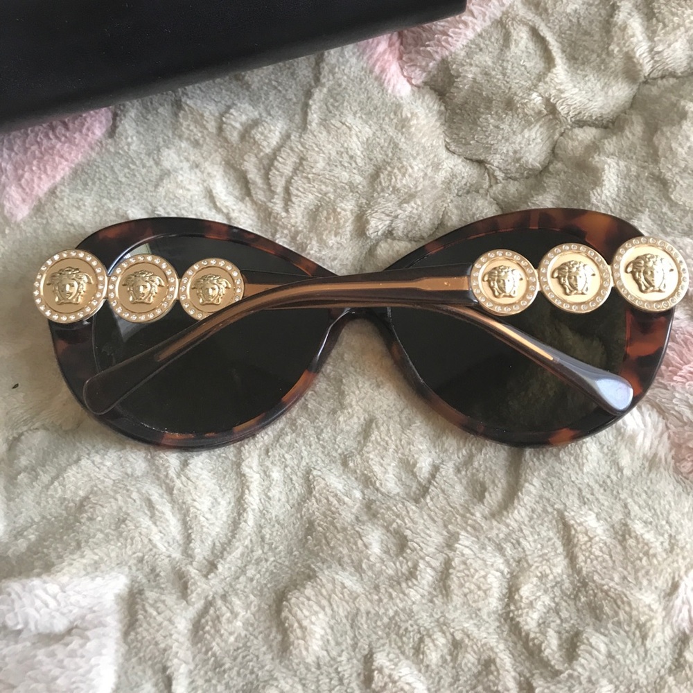 Authentic vintage Versace sunglasses. 90s fashion