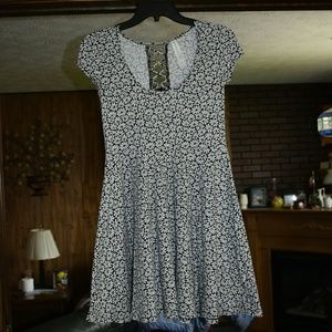 Daisy Aeropostale fit and flare dress