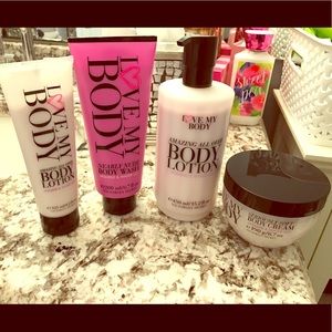 VS Love My Body Jasmine & Water Lily Body Care Set