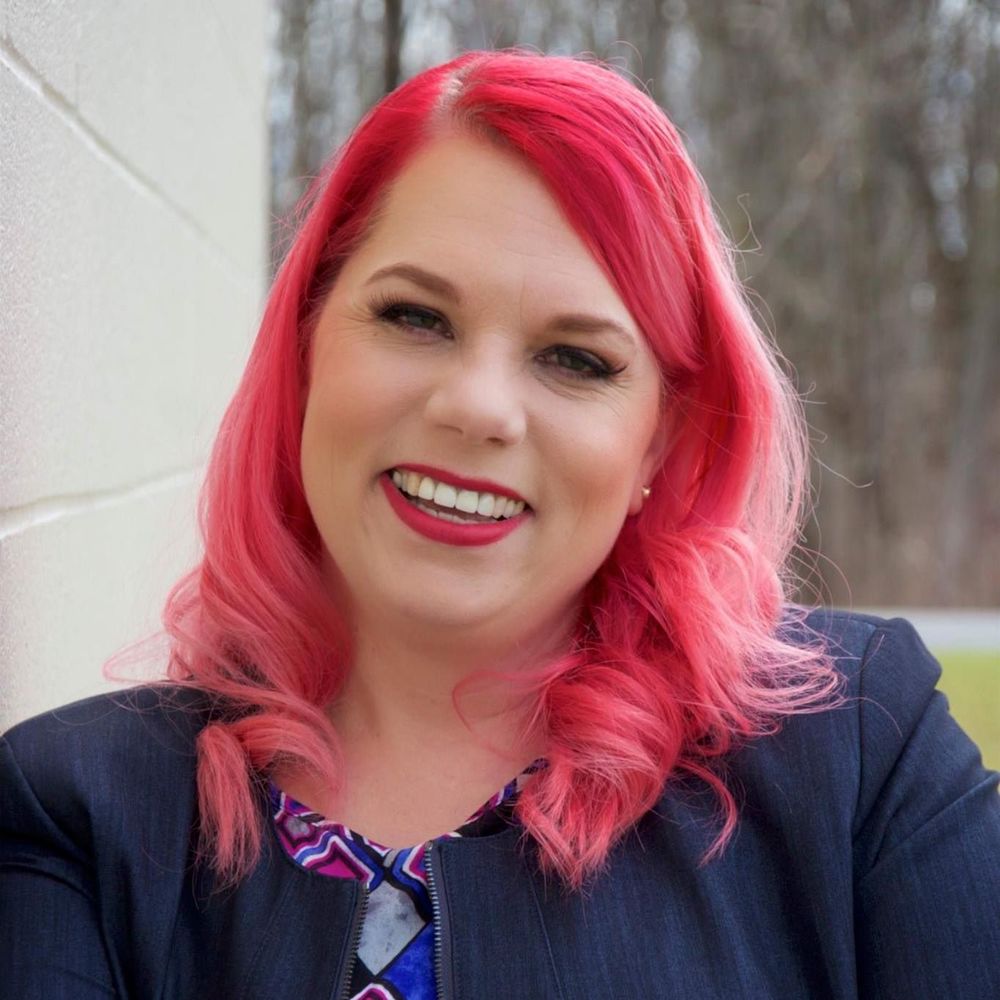 Meet your Posher, Angella