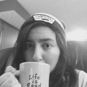 Meet your Posher, Claire