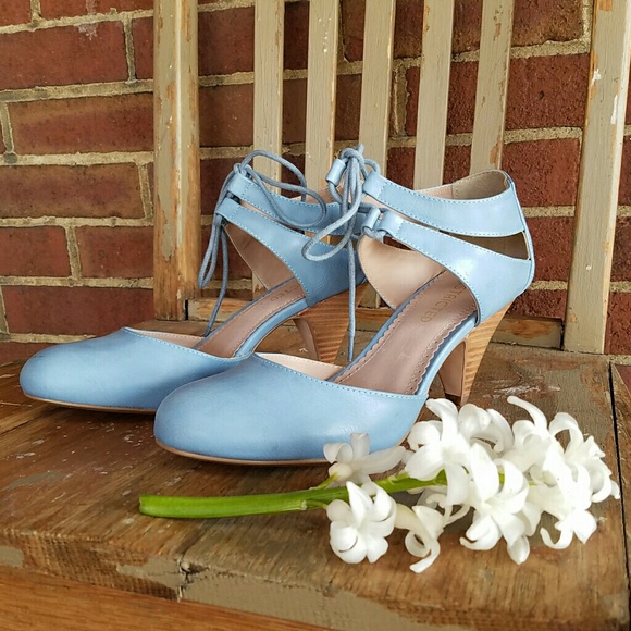 Restricted Shoes - Chic lace tapered heels pastel strappy