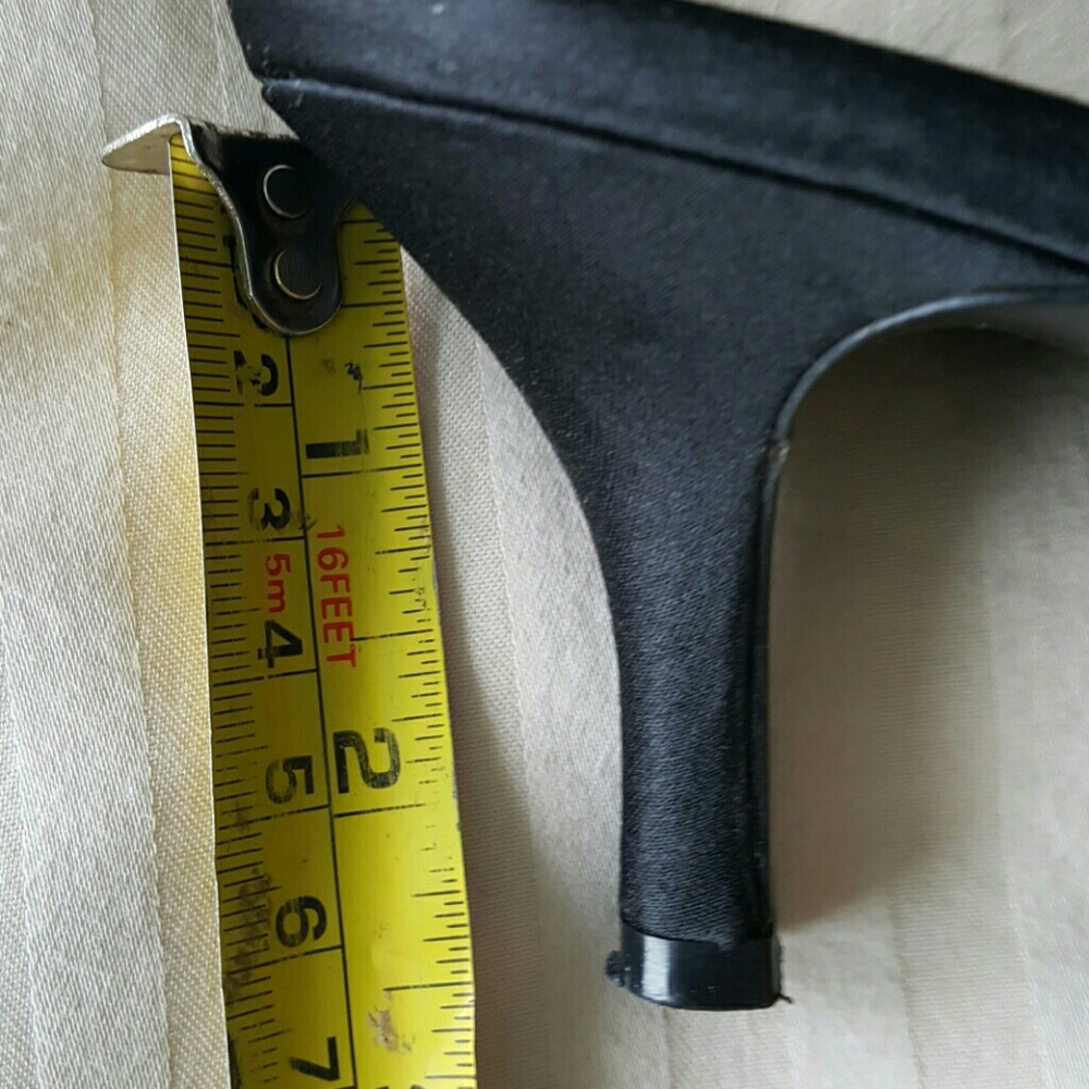 The touch of Nina Shoes - Picture 5 of 5