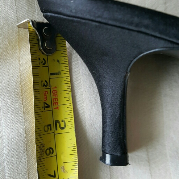 The touch of Nina Shoes - Picture 5 of 5