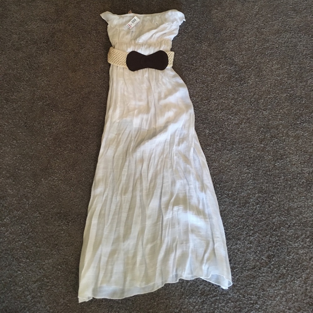 No Boundaries white maxi dress with belt