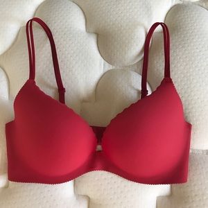 VS Seamless Push-up Bra